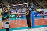 Official_volleyball_signals_-_substitution